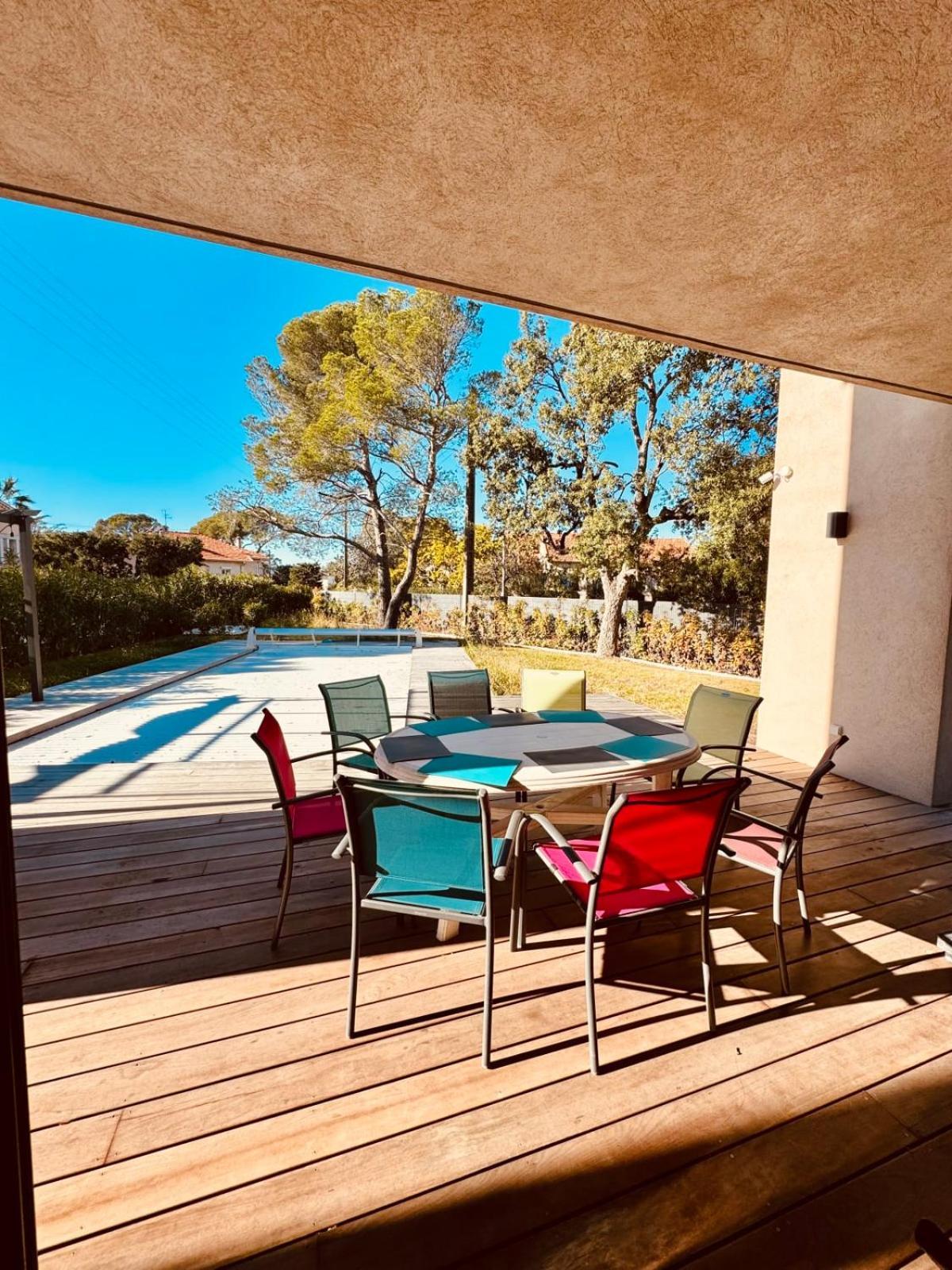 Magnifique Contemporaine Climatise Piscine Ref Notre Dame